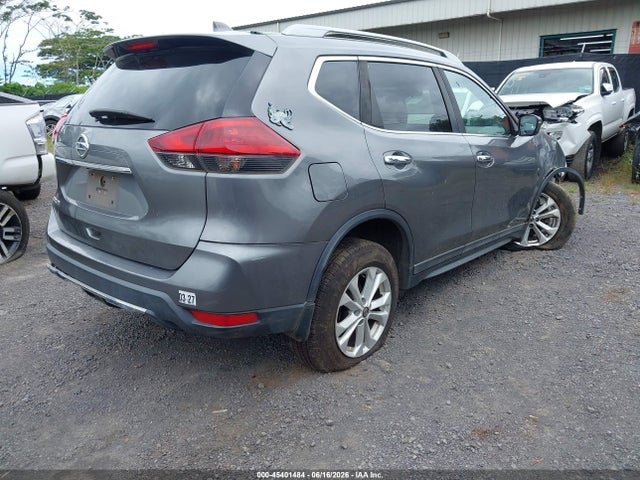 45401484 :رقم المزاد ، 5N1AT2MT6JC845376 vin ، 2018 Nissan Rogue S مزاد بيع