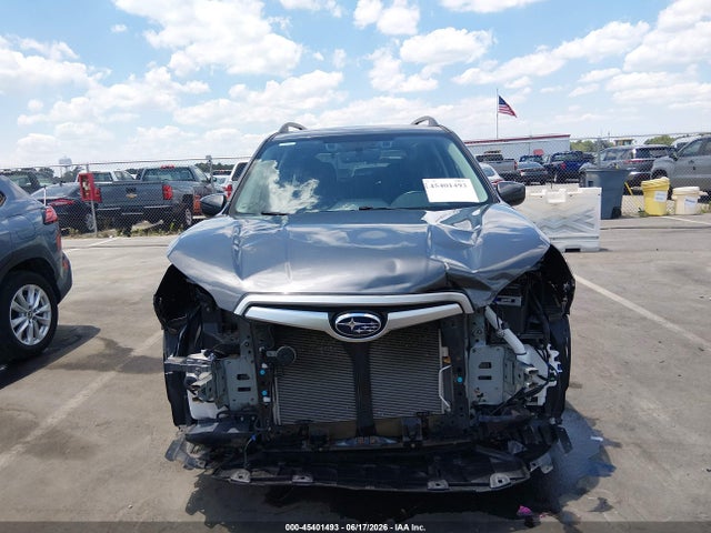 2020 Subaru Forester Premium მანქანა იყიდება აუქციონზე, vin: JF2SKAJC6LH465388, აუქციონის ნომერი: 45401493