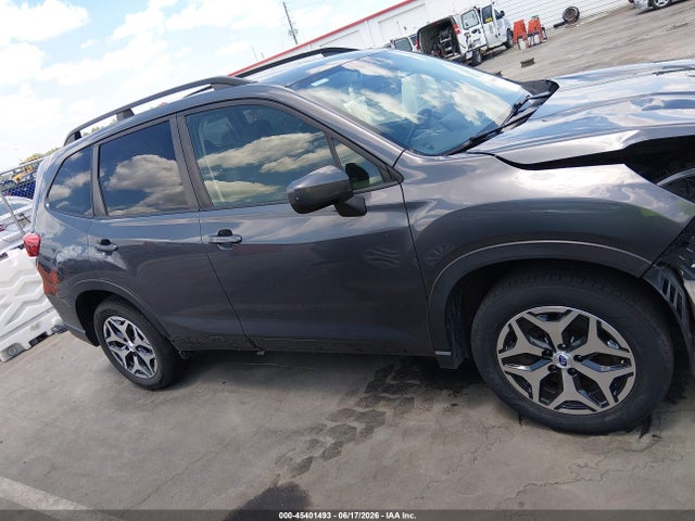 2020 Subaru Forester Premium მანქანა იყიდება აუქციონზე, vin: JF2SKAJC6LH465388, აუქციონის ნომერი: 45401493