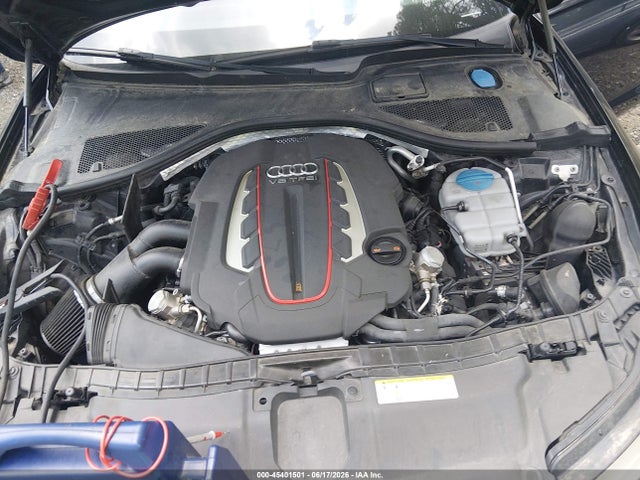 45401501 :رقم المزاد ، WAUJ2AFC2DN030631 vin ، 2013 Audi S6 4.0t Prestige مزاد بيع