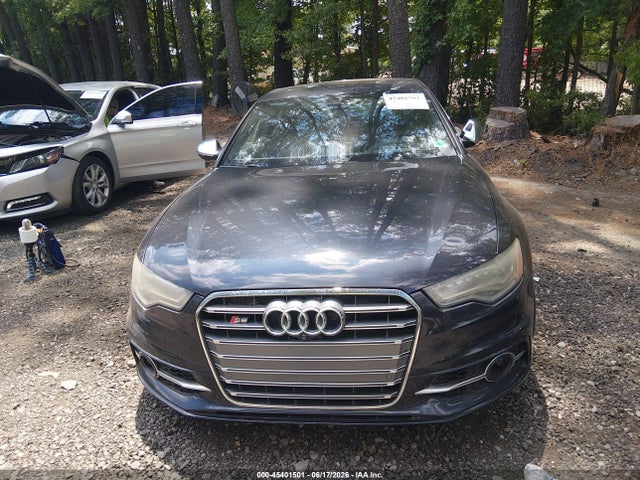 45401501 :رقم المزاد ، WAUJ2AFC2DN030631 vin ، 2013 Audi S6 4.0t Prestige مزاد بيع