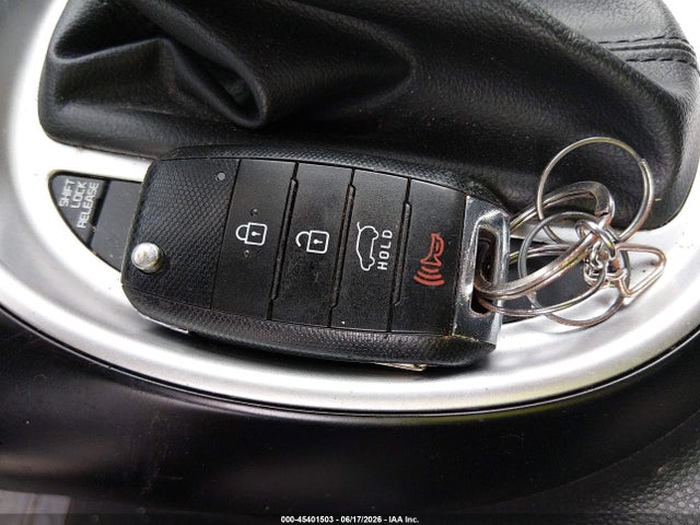 45401503 :رقم المزاد ، KNDJN2A29J7543874 vin ، 2018 Kia Soul مزاد بيع