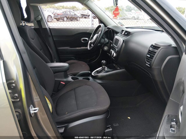 45401503 :رقم المزاد ، KNDJN2A29J7543874 vin ، 2018 Kia Soul مزاد بيع