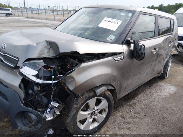 45401503 :رقم المزاد ، KNDJN2A29J7543874 vin ، 2018 Kia Soul مزاد بيع