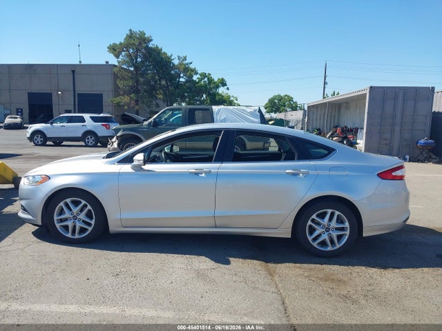 3FA6P0H74ER143702 Ford FUSION SE