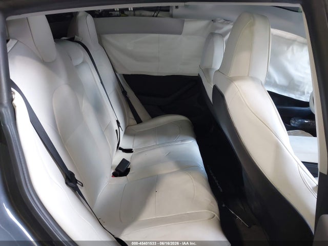 45401533 :رقم المزاد ، 5YJ3E1EC8NF270206 vin ، 2022 Tesla Model 3 Performance Dual Motor All-wheel Drive مزاد بيع