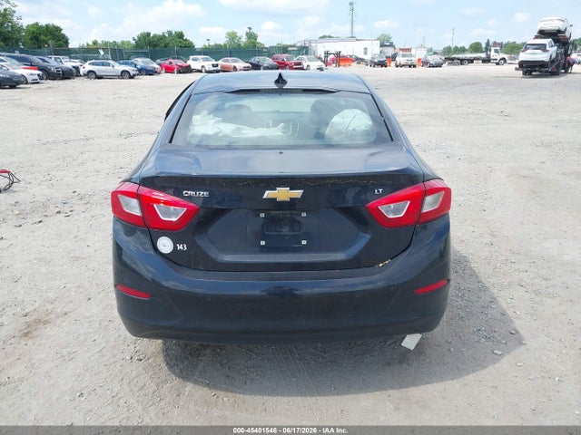 2018 Chevrolet Cruze Lt Auto მანქანა იყიდება აუქციონზე, vin: 1G1BE5SMXJ7186851, აუქციონის ნომერი: 45401546