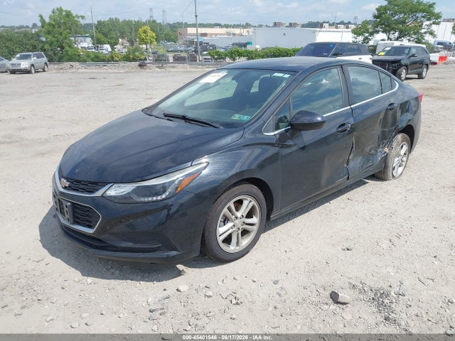 45401546 :رقم المزاد ، 1G1BE5SMXJ7186851 vin ، 2018 Chevrolet Cruze Lt Auto مزاد بيع