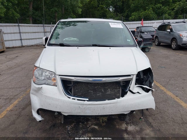 45401578 :رقم المزاد ، 2C4RC1BG9FR587683 vin ، 2015 Chrysler Town & Country Touring مزاد بيع