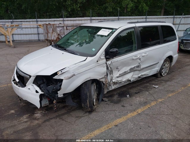45401578 :رقم المزاد ، 2C4RC1BG9FR587683 vin ، 2015 Chrysler Town & Country Touring مزاد بيع