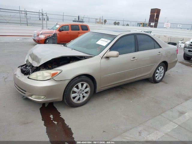 45401584 :رقم المزاد ، 4T1BF32K13U052138 vin ، 2003 Toyota Camry Xle V6 مزاد بيع