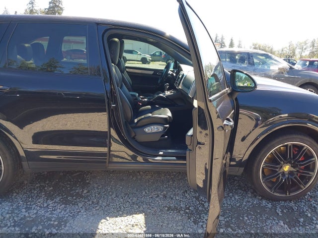 Porsche Cayenne Turbo/turbo S 2016 WP1AC2A29GLA88402 Image 5