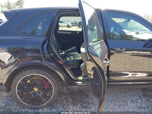 Porsche Cayenne Turbo/turbo S 2016 WP1AC2A29GLA88402 Image 8
