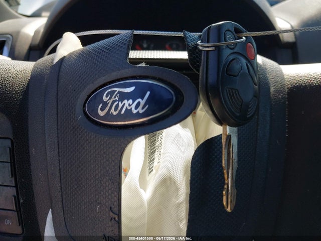 2008 Ford Escape Limited მანქანა იყიდება აუქციონზე, vin: 1FMCU04148KA86896, აუქციონის ნომერი: 45401590
