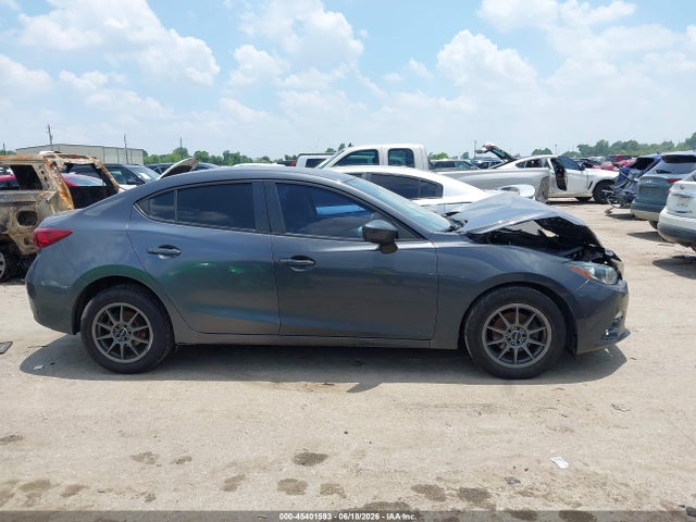 45401593 :رقم المزاد ، 3MZBM1U79FM143610 vin ، 2015 Mazda Mazda3 I Sport مزاد بيع