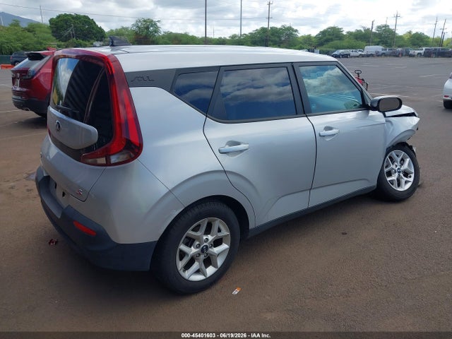 KIA SOUL S 2021 KNDJ23AU5M7762173 Image 4