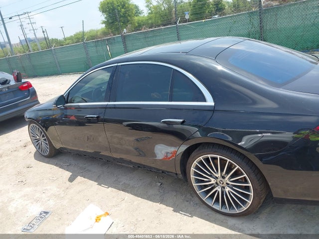 45401653 :رقم المزاد ، W1K6G6DB6NA165837 vin ، 2022 Mercedes-benz S 500 4matic مزاد بيع
