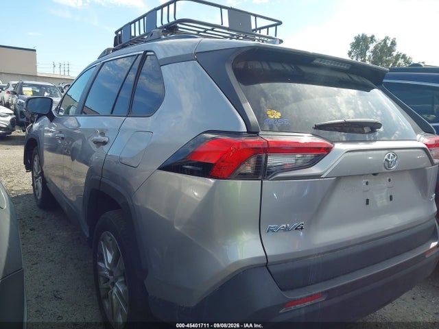 Toyota Rav4 Xle Premium 2024 2T3C1RFV0RC256134 Image 3