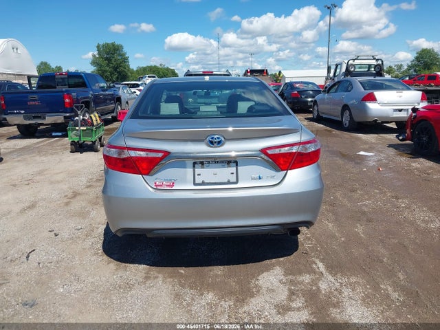 4T1BD1FK8GU195663 Toyota Camry Hybrid Se