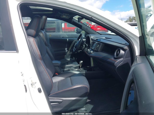 Toyota RAV4 SE 2017 2T3JFREV6HW692462 Image 18