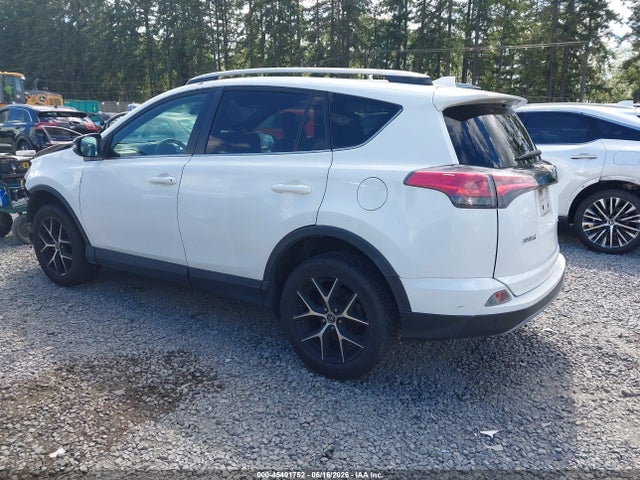 Toyota RAV4 SE 2017 2T3JFREV6HW692462 Image 3