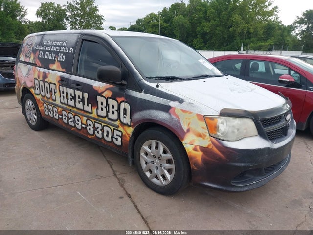 45401832 :رقم المزاد ، 2C4JRGAG4ER148244 vin ، 2014 Ram Cargo Tradesman مزاد بيع