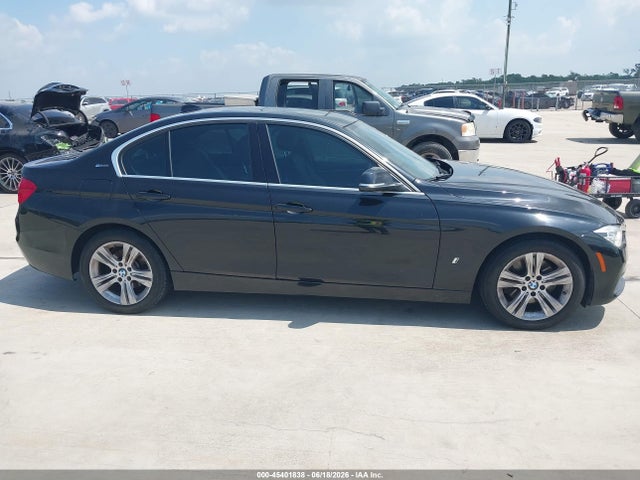 BMW 330e Iperformance 2017 WBA8E1C35HA029383 Image 13