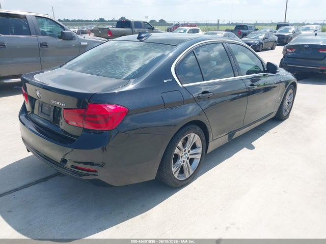 BMW 330e Iperformance 2017 WBA8E1C35HA029383 Image 4