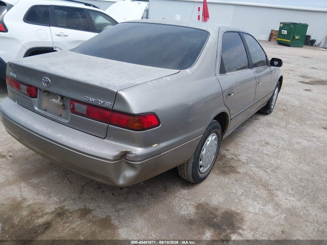 1999 Toyota Camry Le მანქანა იყიდება აუქციონზე, vin: JT2BG22K8X0296466, აუქციონის ნომერი: 45401871