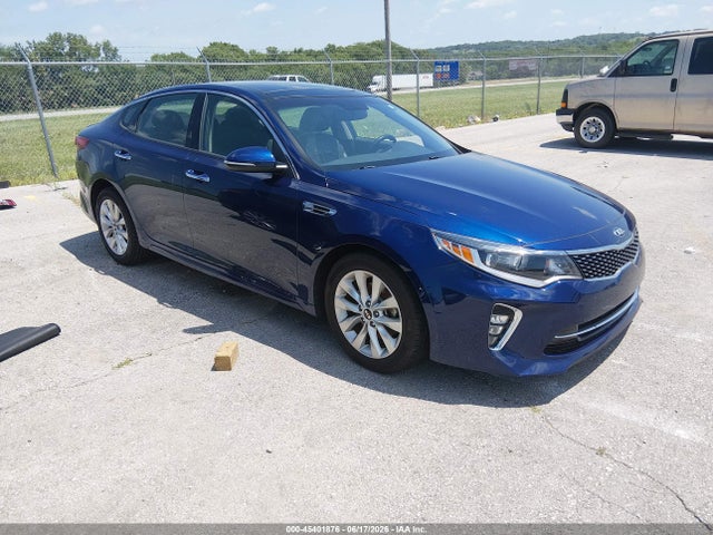 Auction sale of the 2018 Kia Optima S, vin: 5XXGT4L37JG247356, lot number: 45401876