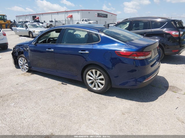 Продаж на аукціоні авто 2018 Kia Optima S, vin: 5XXGT4L37JG247356, номер лоту: 45401876