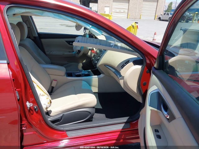 Auction sale of the 2015 Nissan Altima 2.5 S, vin: 1N4AL3AP1FC486002, lot number: 45401884
