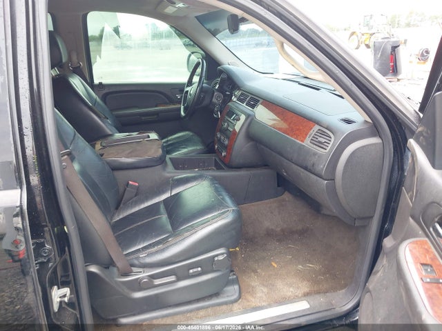 45401896 :رقم المزاد ، 1GNFC23039R158373 vin ، 2009 Chevrolet Tahoe Lt1 مزاد بيع