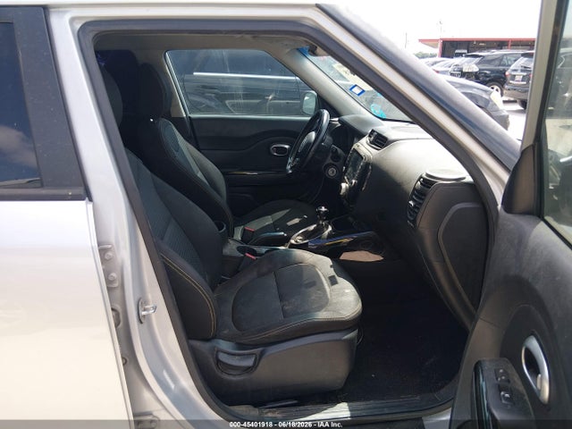KIA SOUL + 2016 KNDJP3A57G7864752 Image 5