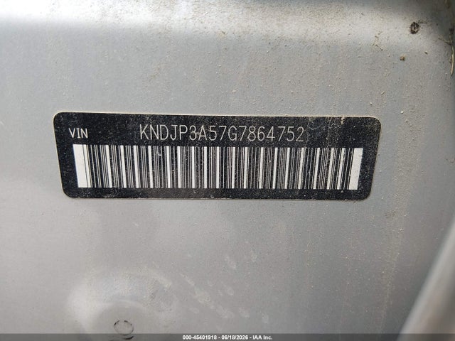 KIA SOUL + 2016 KNDJP3A57G7864752 Image 9