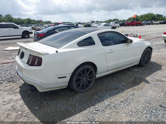 45401925 :رقم المزاد ، 1ZVBP8AN3A5180489 vin ، 2010 Ford Mustang V6/v6 Premium مزاد بيع