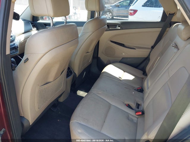 KM8J33A27HU374778 Hyundai Tucson Limited