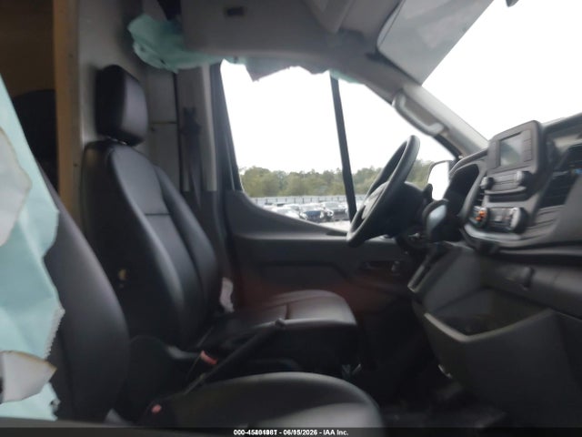 45401981 :رقم المزاد ، 1FTBF4X85RKA06632 vin ، 2024 Ford Transit-350 Cargo Van مزاد بيع