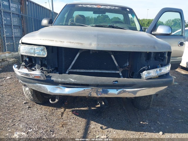45401982 :رقم المزاد ، 1GCEK14V7YE352650 vin ، 2000 Chevrolet Silverado 1500 Ls مزاد بيع