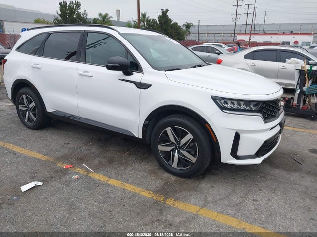 KIA SORENTO S 2022 5XYRL4LC3NG132229 zdjęcie główne