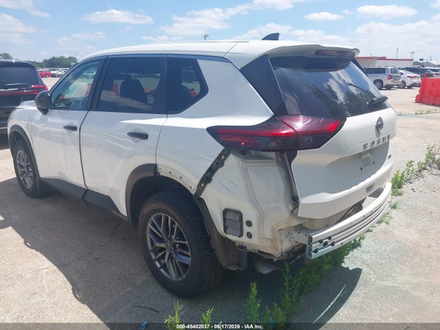 5N1BT3AB2PC862786 Nissan Rogue S Intelligent Awd