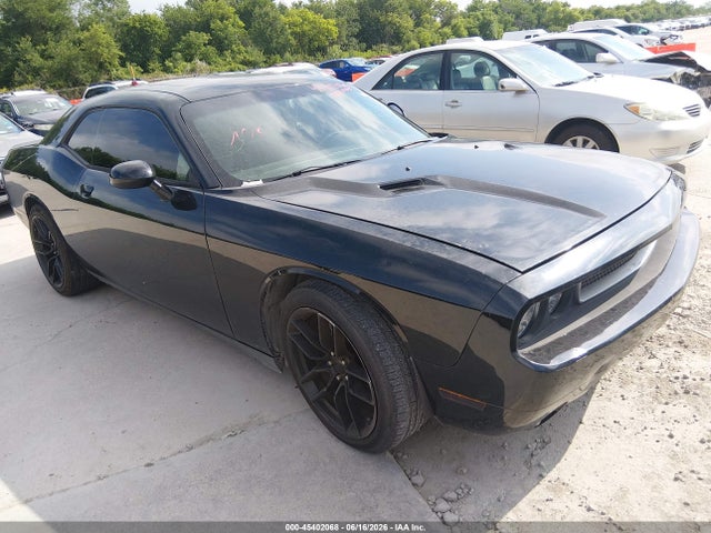Dodge Challenger R/t Classic 2014 2C3CDYBT7EH185629 главное изображение