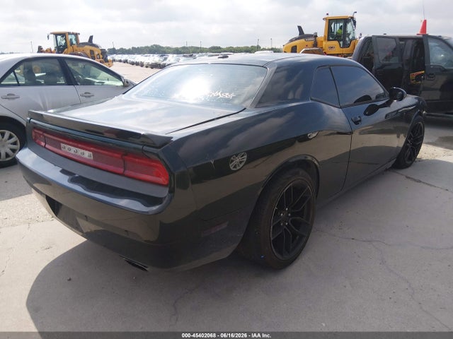 Dodge Challenger R/t Classic 2014 2C3CDYBT7EH185629 Image 4