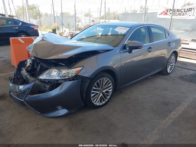 Lexus ES 350 2015 JTHBK1GGXF2201864 Image 2