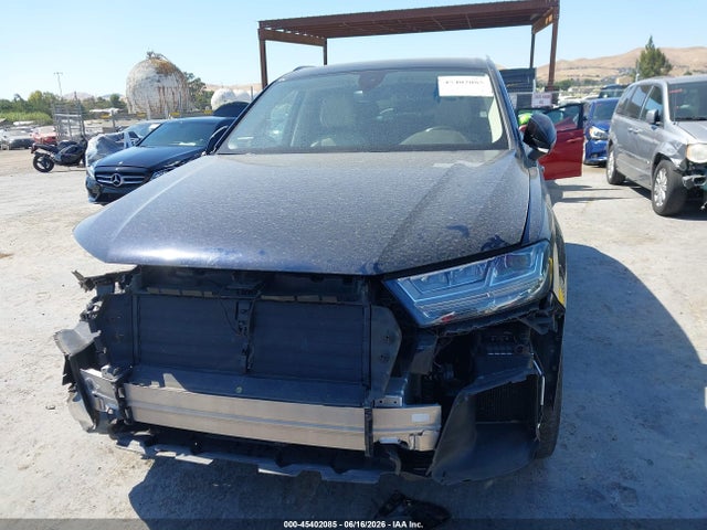 WA1LAAF73HD027292 Audi Q7 3.0t Premium