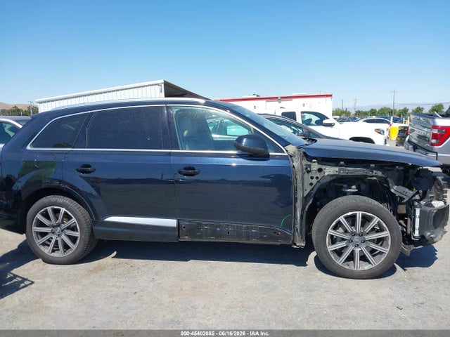 WA1LAAF73HD027292 Audi Q7 3.0t Premium