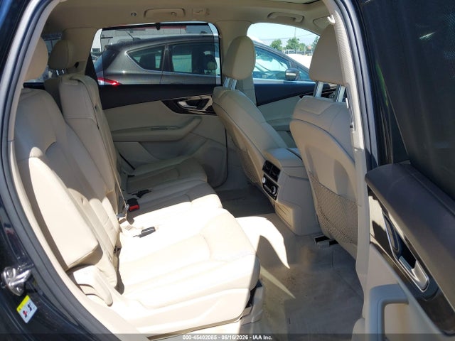 WA1LAAF73HD027292 Audi Q7 3.0t Premium