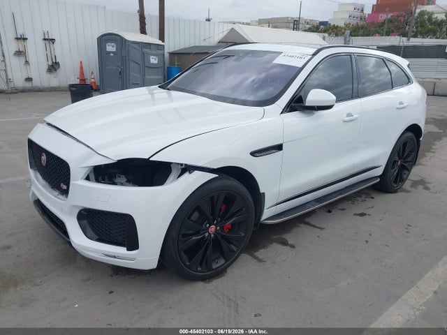 Jaguar F-PACE S 2018 SADCM2FV5JA247286 Image 2