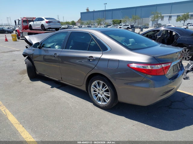 Toyota CAMRY LE 2015 4T4BF1FK3FR458463 Image 3