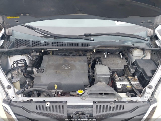 Aukcja sprzedaży 2012 Toyota Sienna Le V6 8 Passenger, vin: 5TDKK3DC7CS210735, numer aukcji: 45402126
